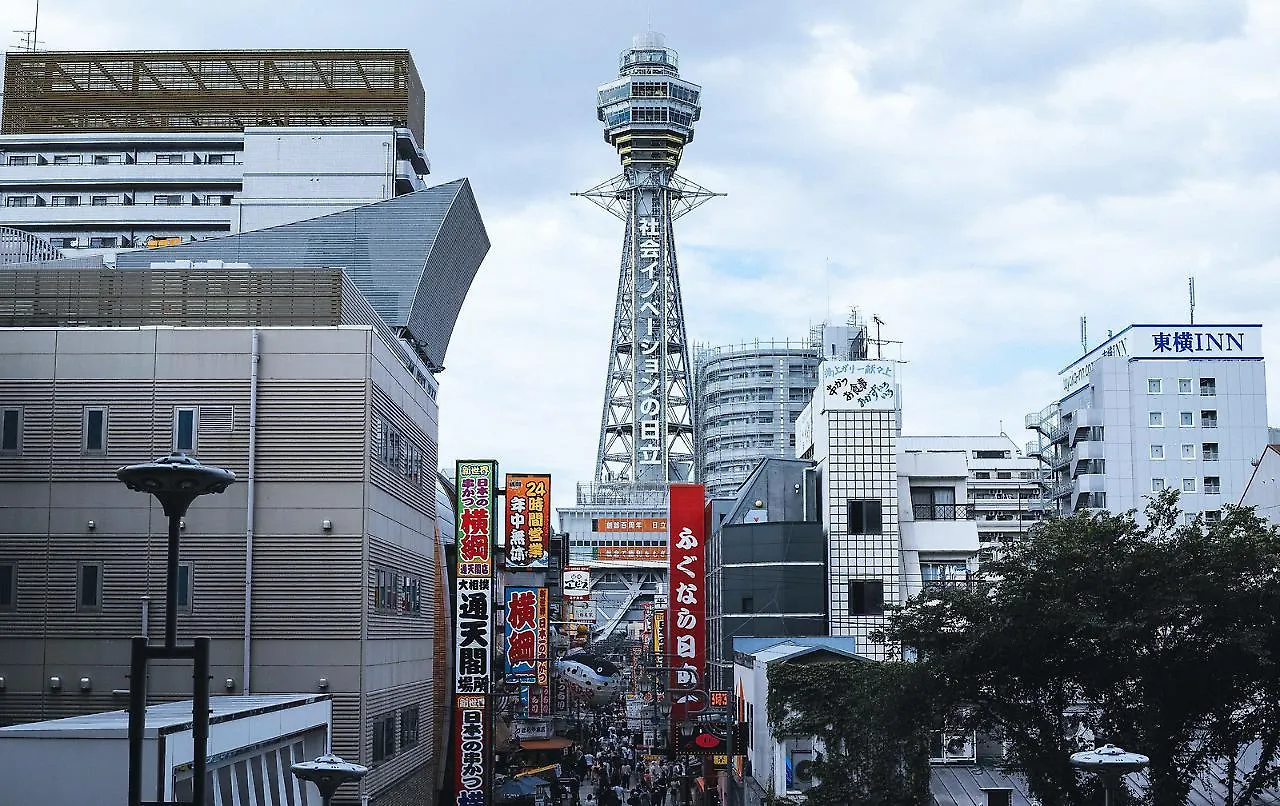Smile Hotel Osaka Nakanoshima 3*,